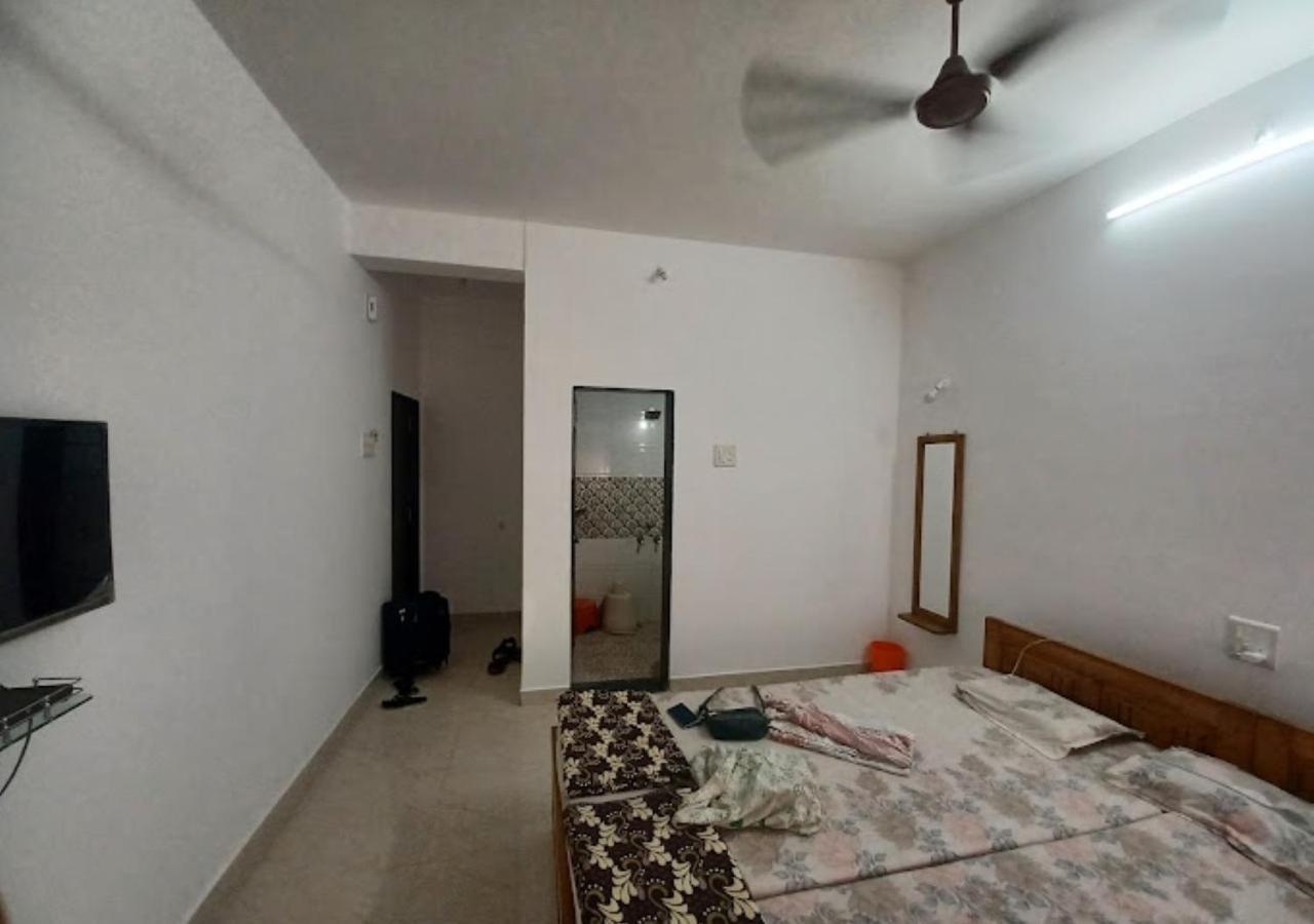Bapat Niwas Home Stay 간파티풀레 외부 사진